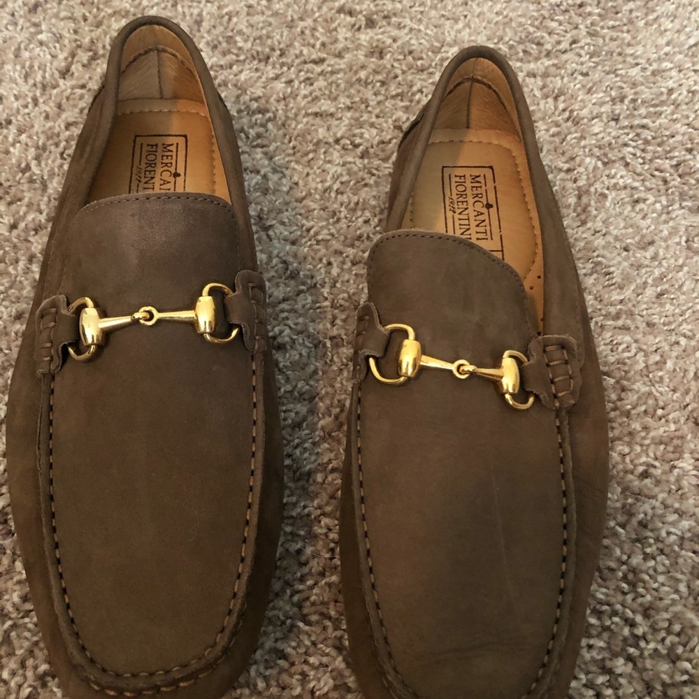 Men’s brown dress shoes never worn